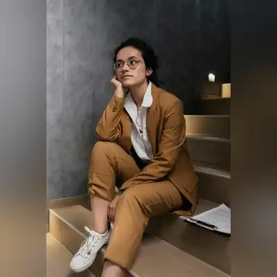 侯柏凤